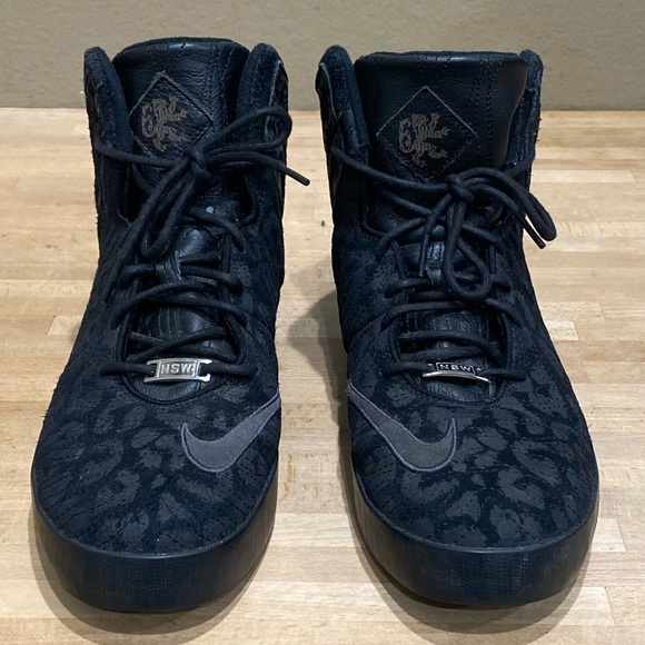 Nike Air Lebron XI NSW Lifestyle Black Size 12 616766-003 Animal Pattern - Picture 11 of 14